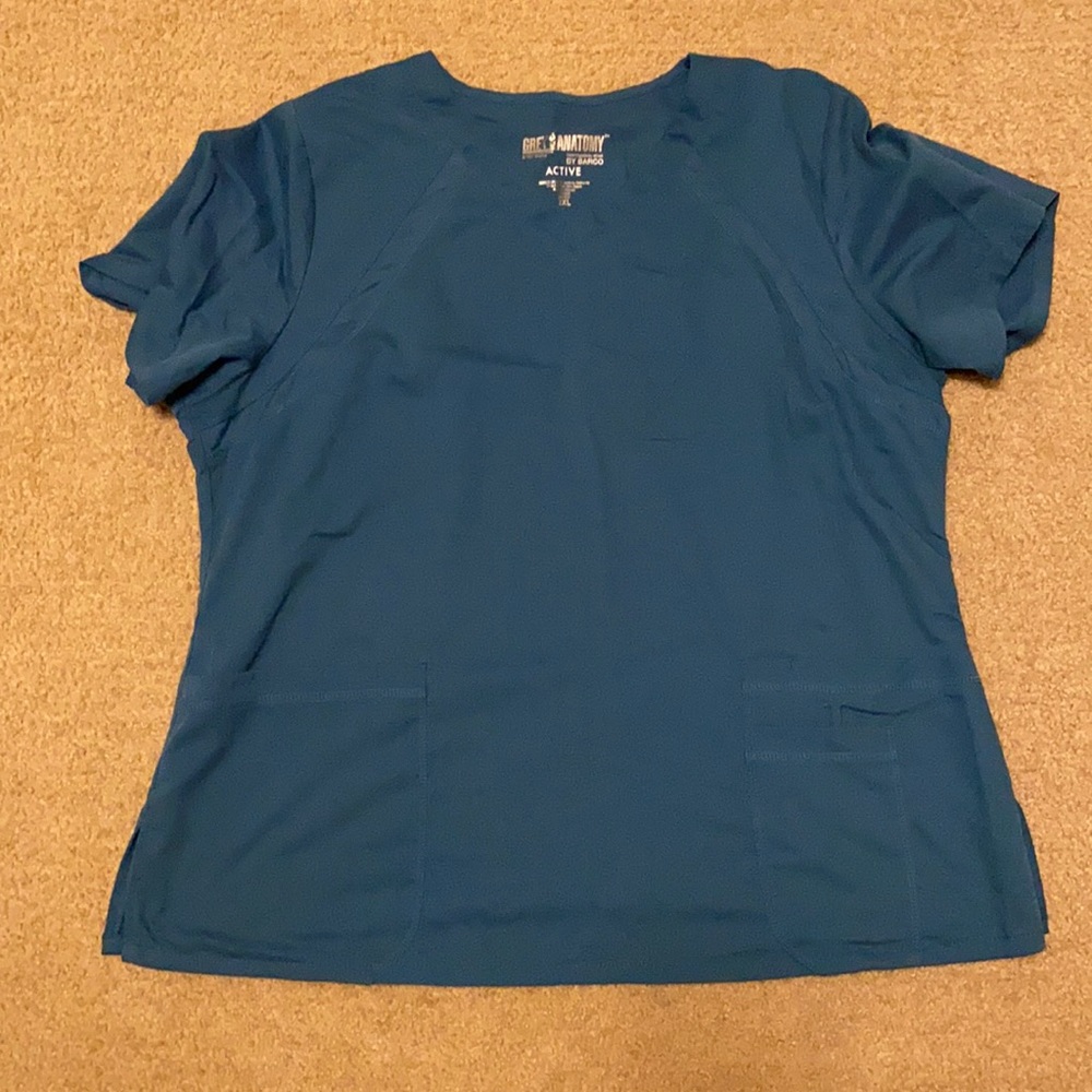 Greys anatomy active scrub top